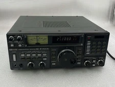 ICOM IC-R7000 Communications Receiver 25–2000 MHz VHF/UHF Wideband Scanner