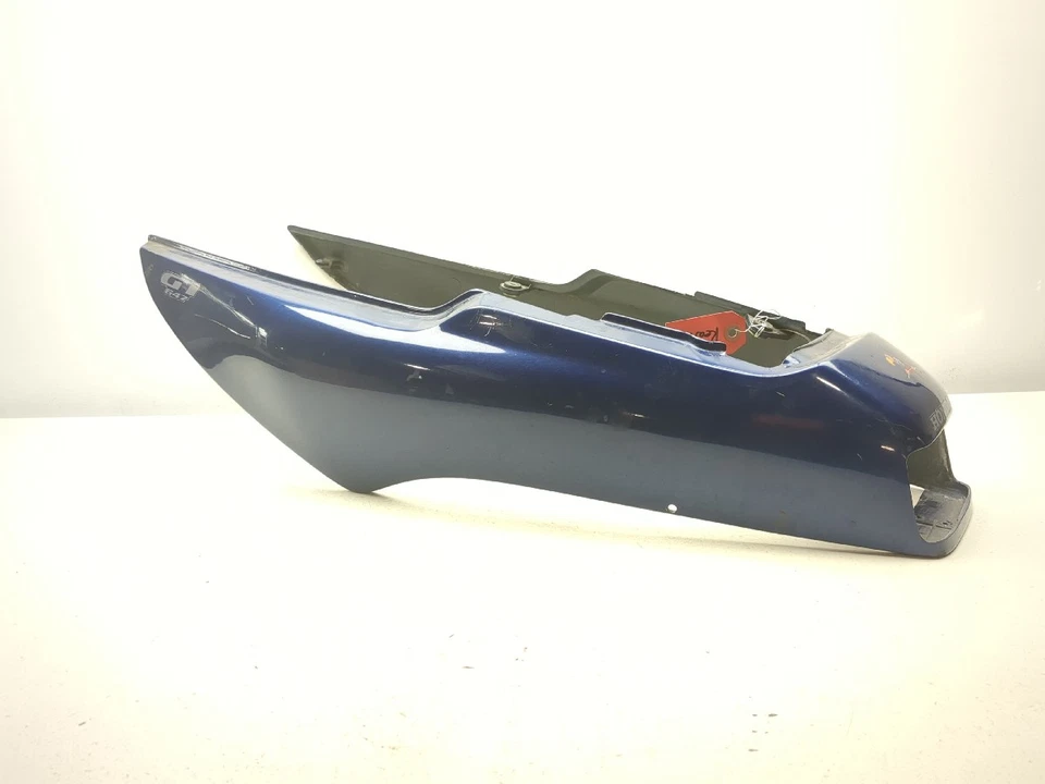 88-91 本田 NT650 Hawk GT 后尾整流罩面板 77210-MN8-0100 — 第 3/4 张图片