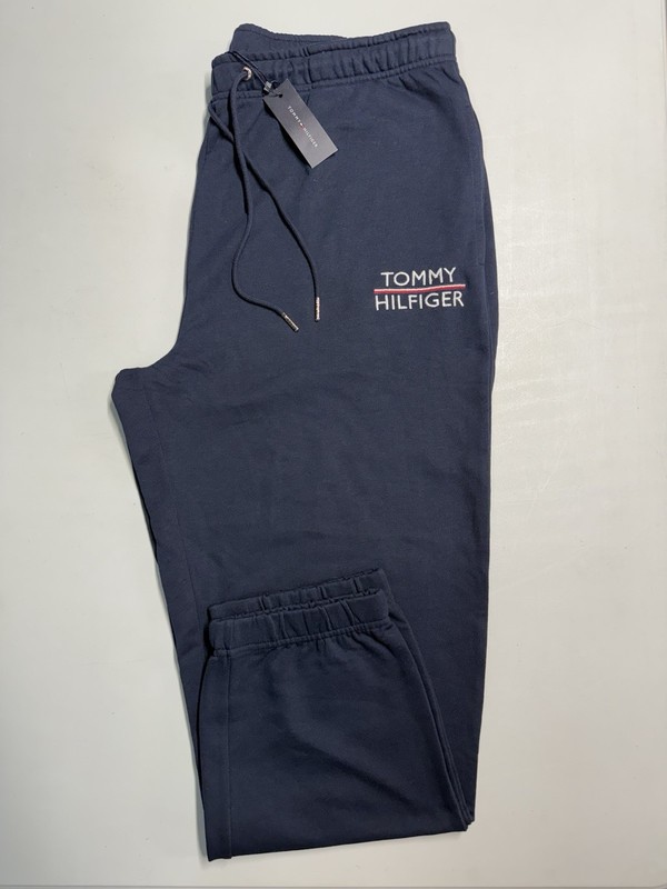 Tommy Hilfiger Women’s Embroidered Sweatpants Navy Size XL New with Tags