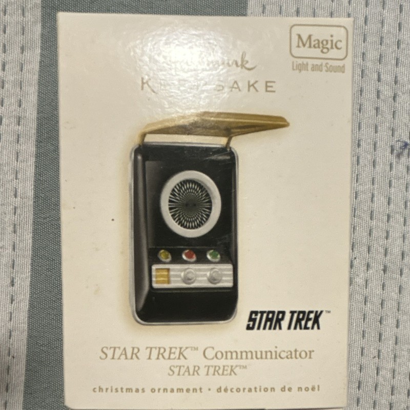 Hallmark Magic Star Trek Communicator Light & Sound Ornament QXI2254