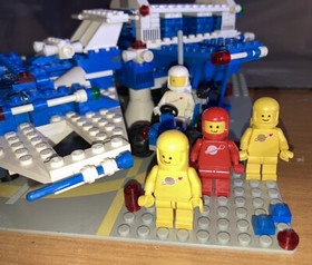 Lego 6980 Space Classic Galaxy Commander Vintage Space Spaceship Minifig Base
