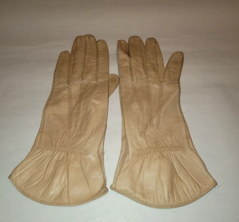 Vintage Light Tan Leather Woman s Glove