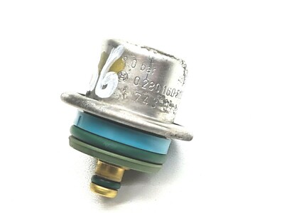 BMW E36 316i Benzindruckregler Druckregler Benzindruck 0280160503