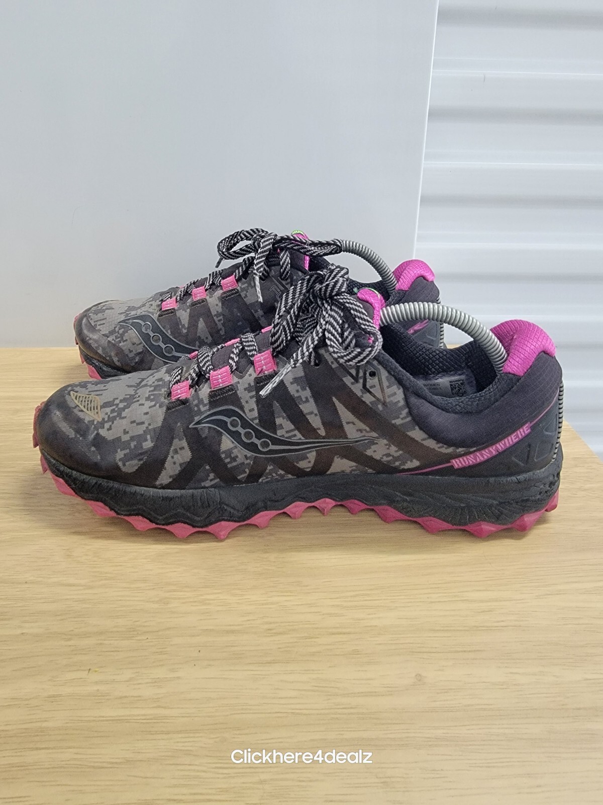 Saucony Peregrine 7 Runshield Black Pink Women's Trail Hiking Shoes Size 12 thumbnail 2