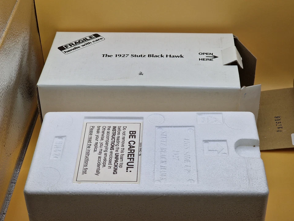 DANBURY MINT 1:24 Diecast 1927 Stutz Black Hawk - Image 3 of 4