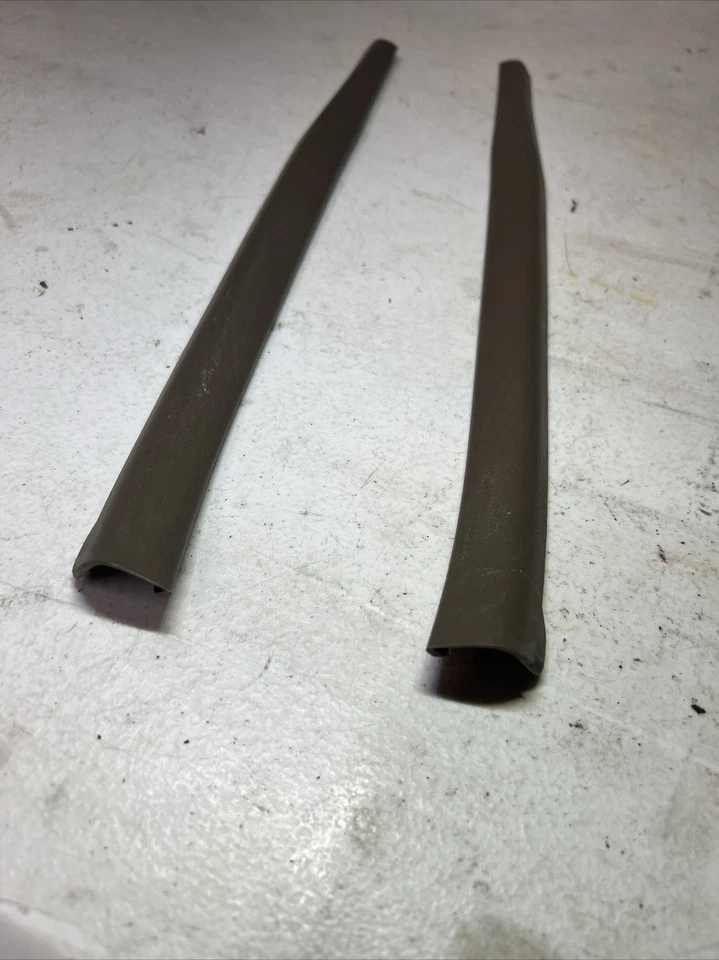 Juego de cubiertas de apertura de puerta delantera bronceado 1992-1996 OEM Lexus ES300 Toyota Camry Foto 2 de 4