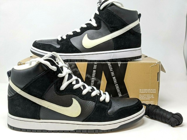 nike sb dunks venom