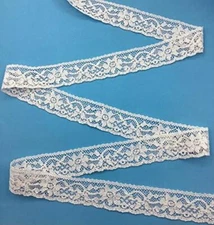 Trimplace Natural Vintage 1" 100% Cotton Lever Lace - 8 Yards