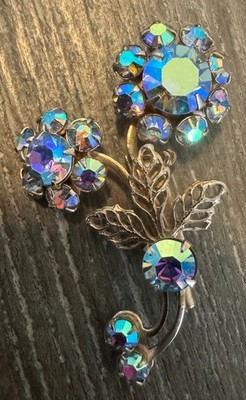 VTG double-flower pin broo detailed leaf foliage Iridescent Aurora stones