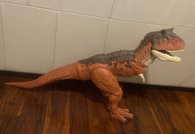 Jurassic World Camp Cretaceous Super Colossal Carnotaurus Dinosaur Figure 40''