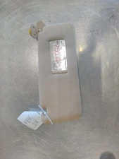 740IL     1997 Sun Visor 75504