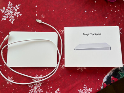 Apple Magic Trackpad - unbenutzt, Weiße Multi-Touch Oberfläche Model A1535