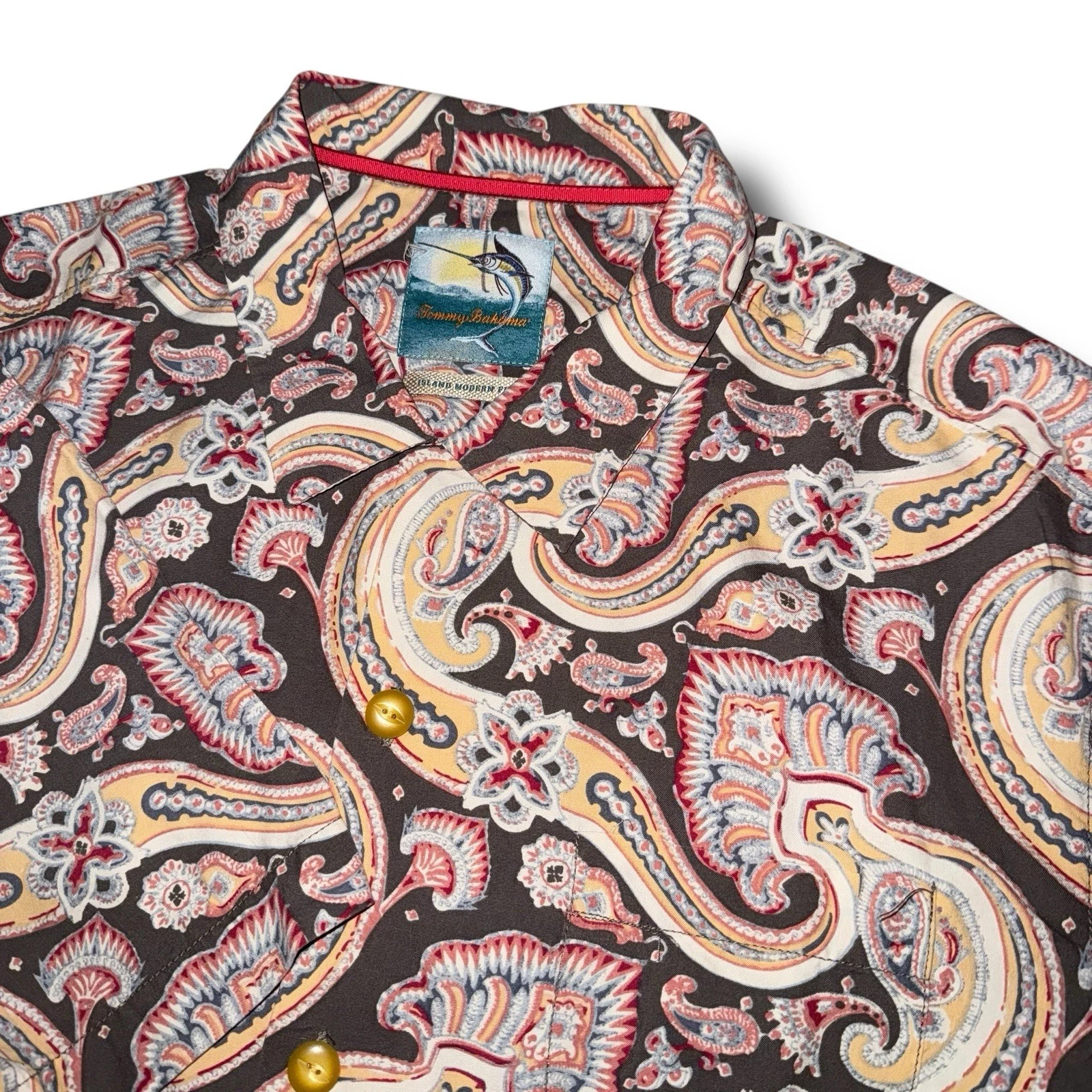 TOMMY BAHAMA Camp Shirt Large Silk Paisley Island Modern Fit Hawaiian Button Up