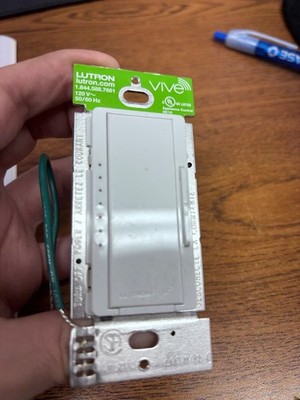 Lutron MRF2S-6ND-120-WH Wireless Dimmer - White - NEW NO BOX SWITCH ONLY