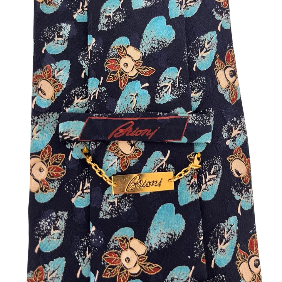 Gravata masculina Brioni folhas florais azul marinho/turquesa cetim seda 3 7/8" (L) x 58" (L) excelente estado usado - Imagem 2 de 4