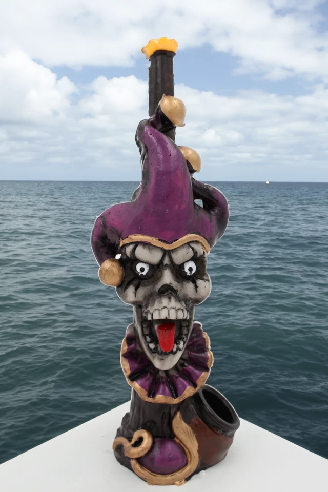 Pipa de agua de resina hecha a mano bromista decoración del hogar bromista Foto 3 de 4