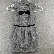 Twenty One Women's Dress Size Medium Black White Sleeveless Pockets Pleated