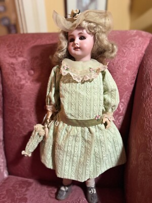 C3.  DEP 8 - Gorgeous antique Walking Doll 23 inches