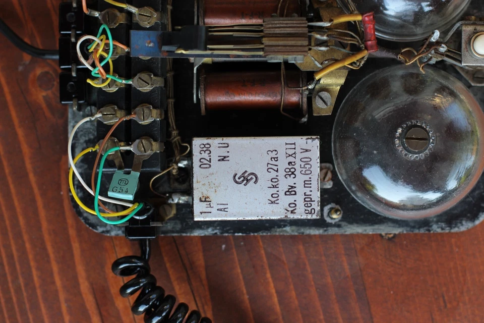 Seltenes Telefon W38 schwarz mit Wählscheibe von 1938 - Bild 2 von 4