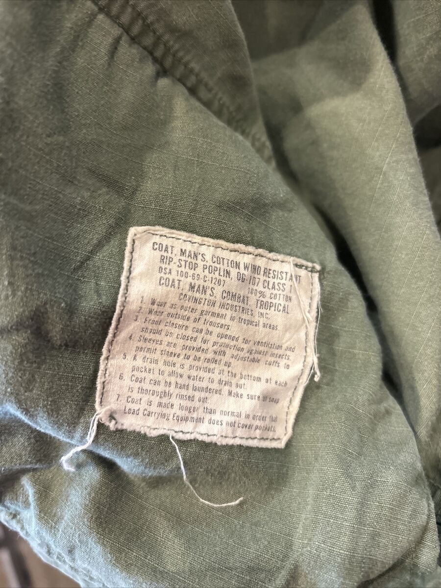 VINTAGE VIETNAM ORIGINAL JUNGLE JACKET SIZE LARGE-REGULAR VINTAGE VIETNAM ORIGINAL JUNGLE JACKET SIZE LARGE-REGULAR