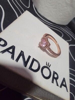 Pandora Sparkling Elevated Heart Ring - Pink