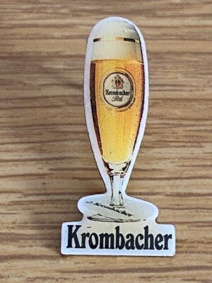 Pin von Krombacher Pils Glas ungefähr 30 Jahre alt Sammlerstück