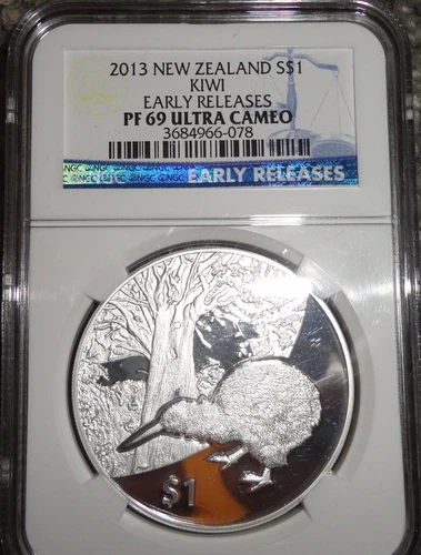2013 New Zealand Kiwi Silver NGC SP69 UC ER