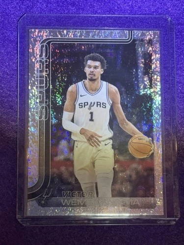 Topps 2025-26 Flagship Victor Wembanyama Spurs #195 Sand Glitter