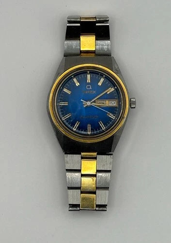 Vintage TIMEX Q Falcon Eye 38mm Blue Striated Dial Watch PARTS/REPAIR #6.12 Read