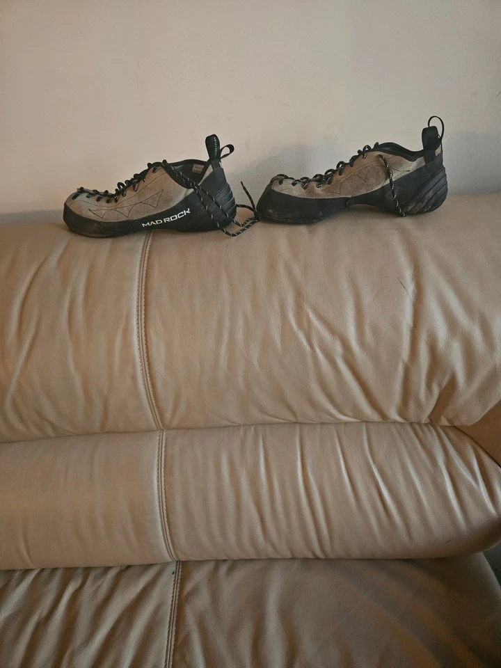 ZAPATOS DE ESCALADA MADROCK CON CORDONES EN EXCELENTE ESTADO US 11.5 UK 10.5 Foto 4 de 4