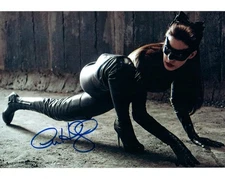 Anne Hathaway Signed 8x10 Photo Picture with COA great looking autographed Pic