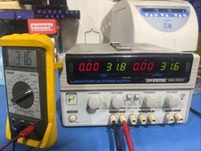 GW INSTEK GPS-3303 2 Channel Laboratory DC Power Supply