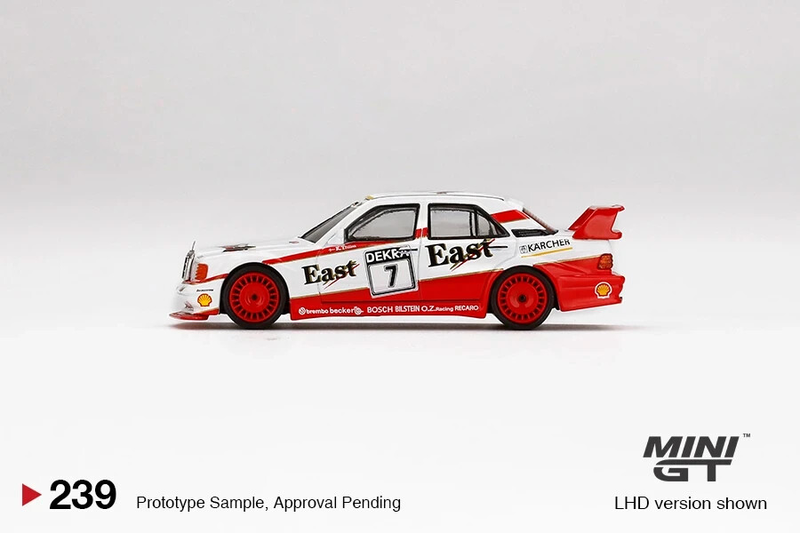 MINIGT メルセデス　ベンツ　190E 1991 Macau Race 新品 MINI GT Hong Kong Exclusice Macau Trio! • DiecastSociety.com