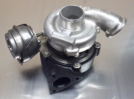 Turbolader 9202690