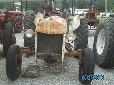 Ford 8n Tractor With Front Mount Distributor  For Parts