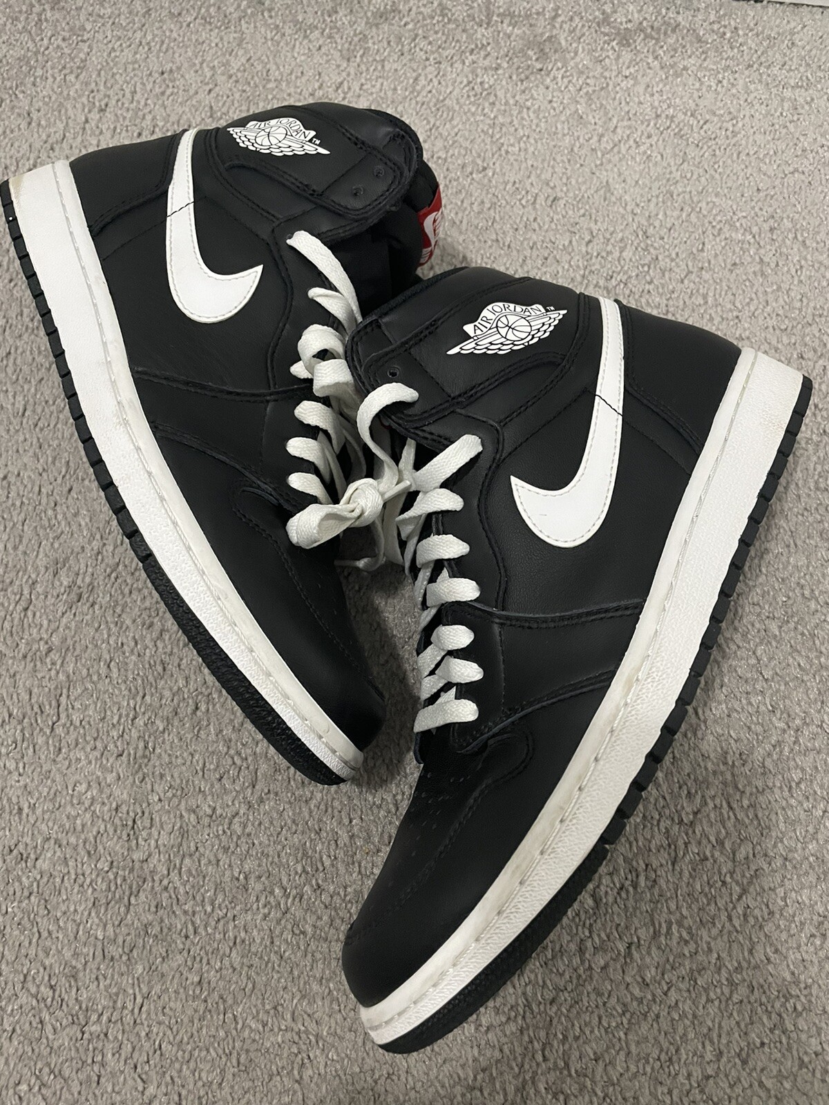 ying yang jordan 1 white