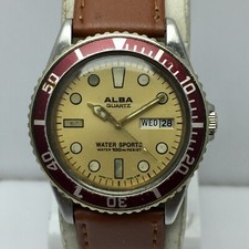 Seiko Alba Quartz Y113-6050 A1 Golden Dial Day/Date Vintage Men  s Watch