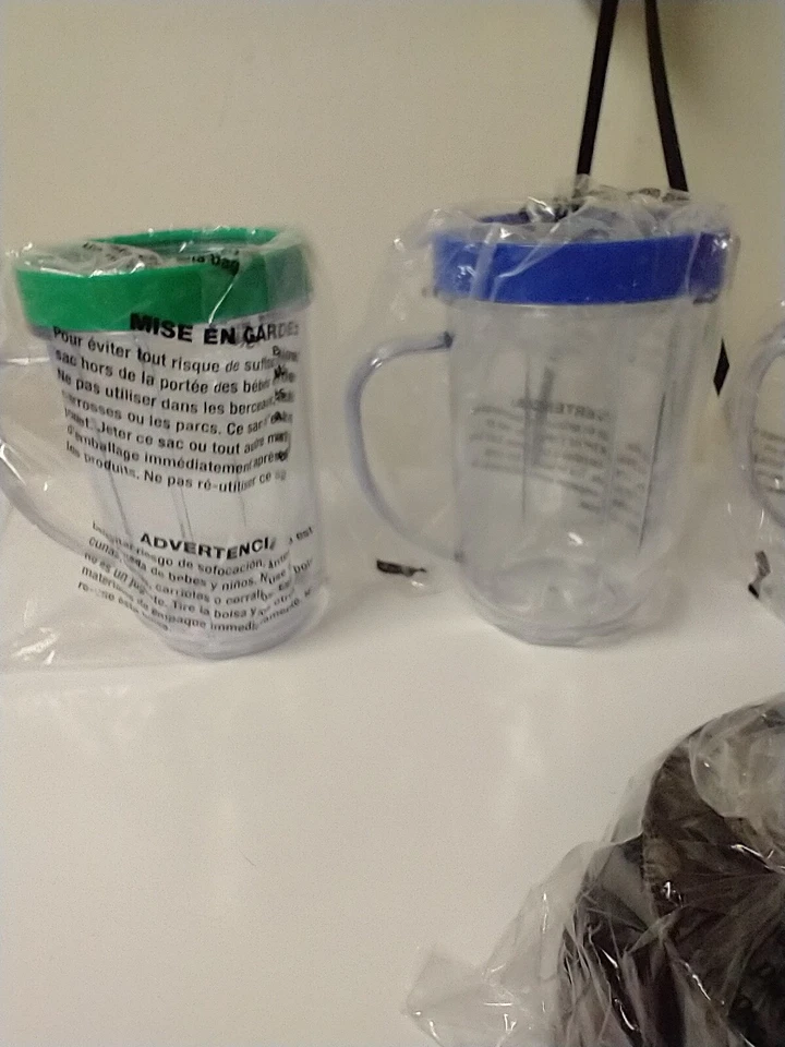 4 Magic Bullet Blender Mugs Cups With Rings & Lids Replacement Parts - Image 2 of 4