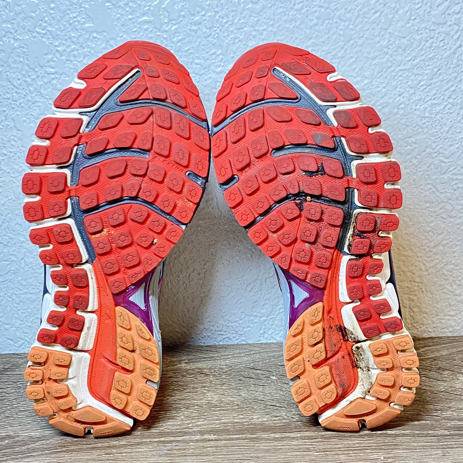 Brooks Adrenaline GTS 17 Women's Comfort Running Shoe… Gem