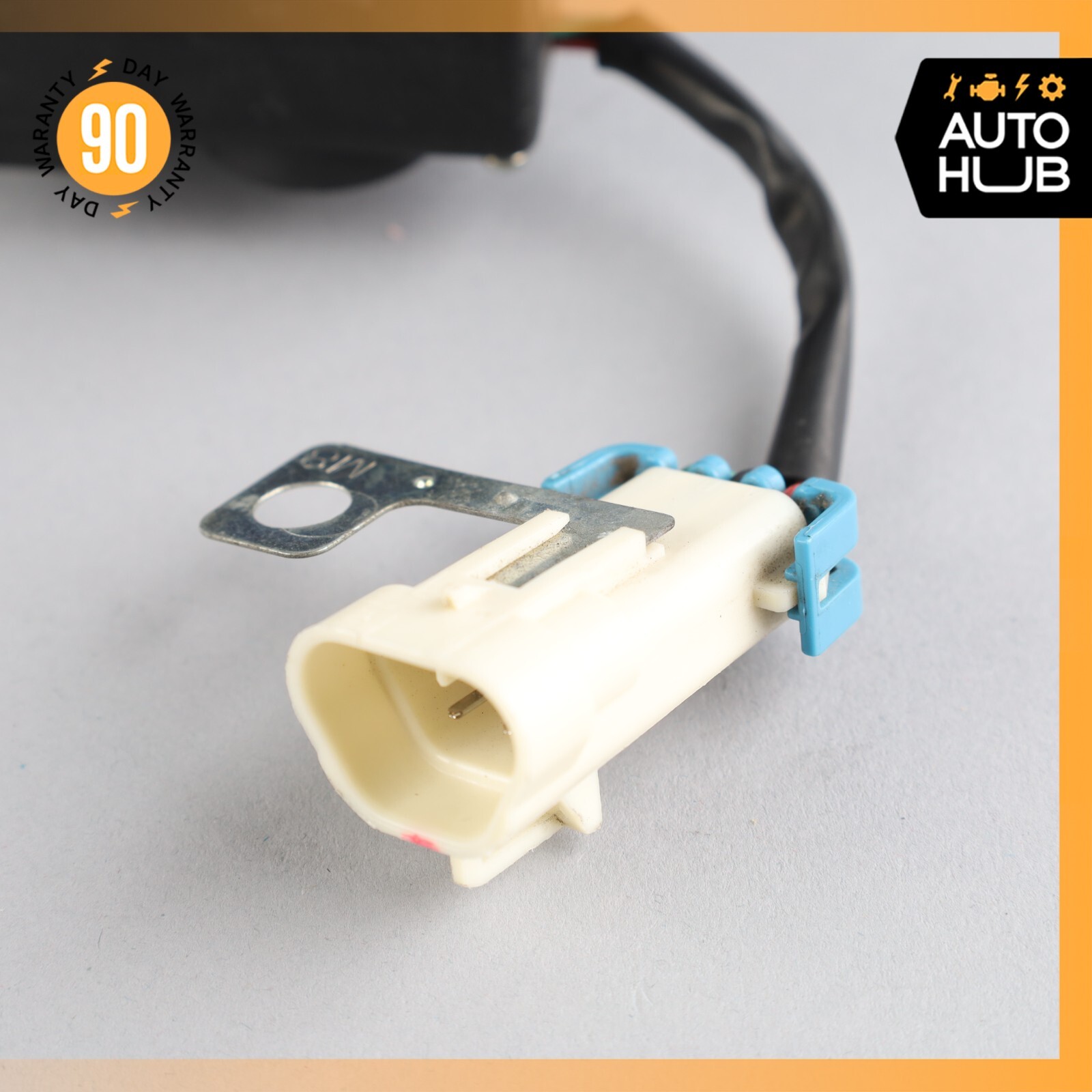 04-19 Maserati GranTurismo GranCabrio M145 TGK Heater Water Valve 80032700 OEM