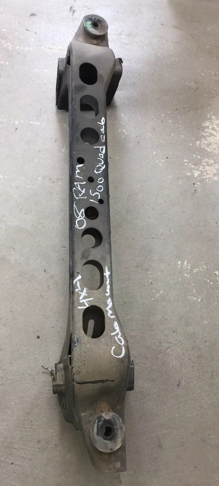 2008 Dodge Ram 1500 4x4 Quad Cab Cab Mount Frame Crossmember Cross Member