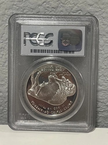 2001-P American Commemorative Buffalo Silver $1 Dollar PCGS PR69 Deep Cameo - Picture 2 of 2