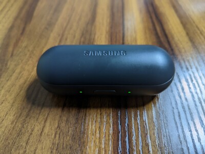 Samsung Gear IconX In-Ear Only Wireless Headphones - Black For Parts Only