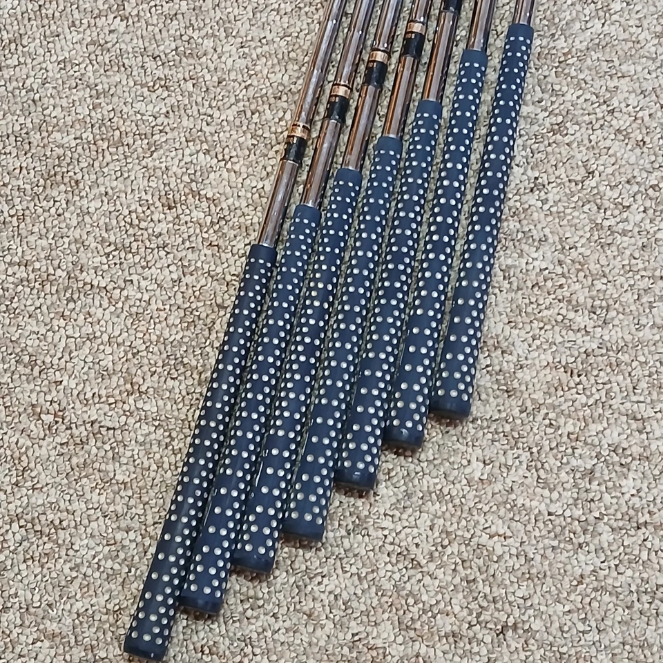 Square Two SZ Iron Set 4–10 (wedge) Right Handed Men’s Regular Flex Steel Shafts - Image 3 of 4