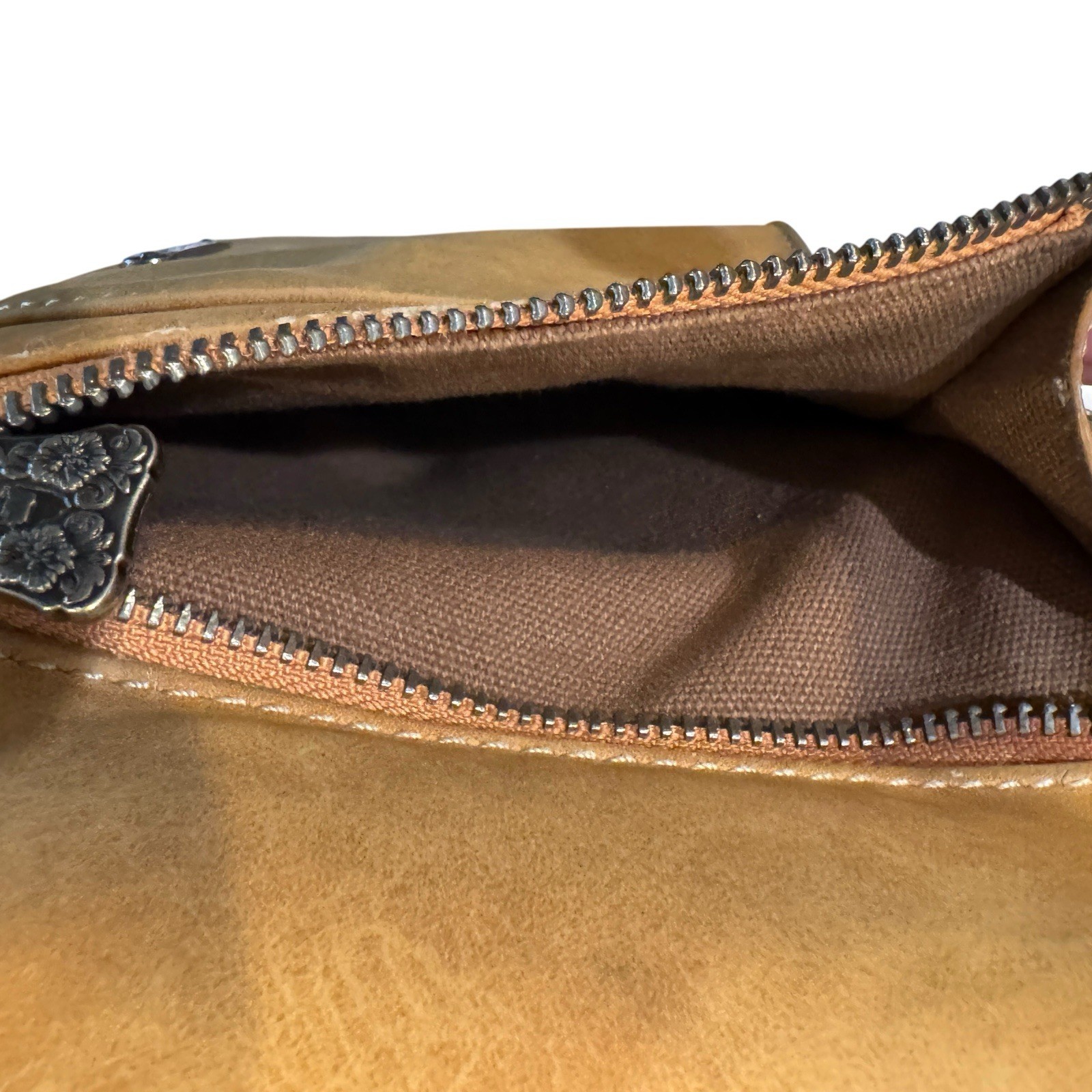 Trinity Ranch Tooled Collection Embossed Carmel C… - image 5