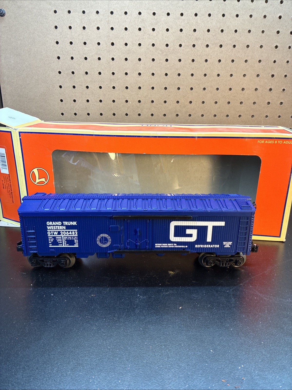 Click here to see eBay Auction