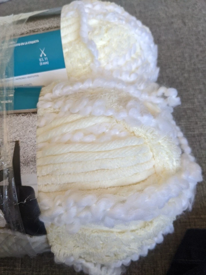 Bernat Home Bundle 2 White Yellow 8.8oz 207yds 53% Acrylic 47% Poly Super Bulky - Image 2 of 2