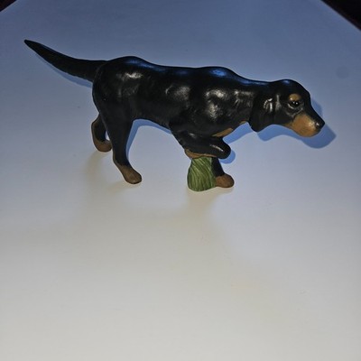 Coonhound or Gordon Setter Black & Tan Figurine