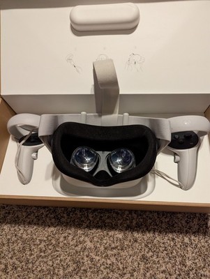 Meta Oculus Quest 2 128GB Advanced All-In-One VR Headset - White