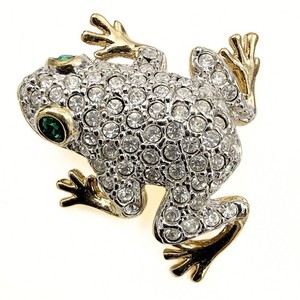 Authentic Charming Gold Plated Rhinestone Frog Pave' Crystal Toad Pin Green Eyes Brooch